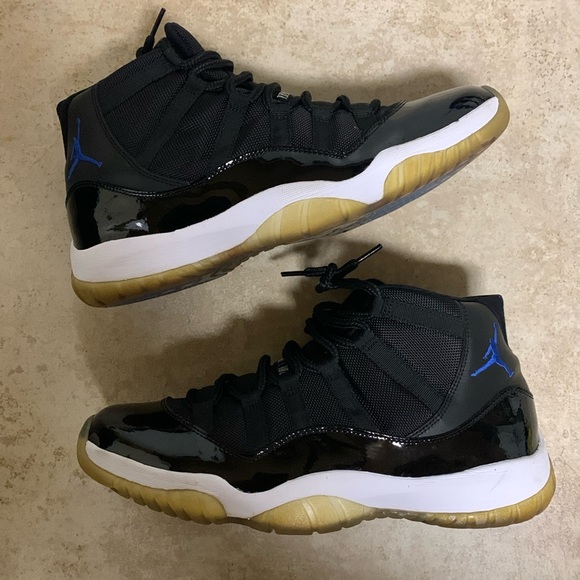 air jordan 11 retro space jam 2009